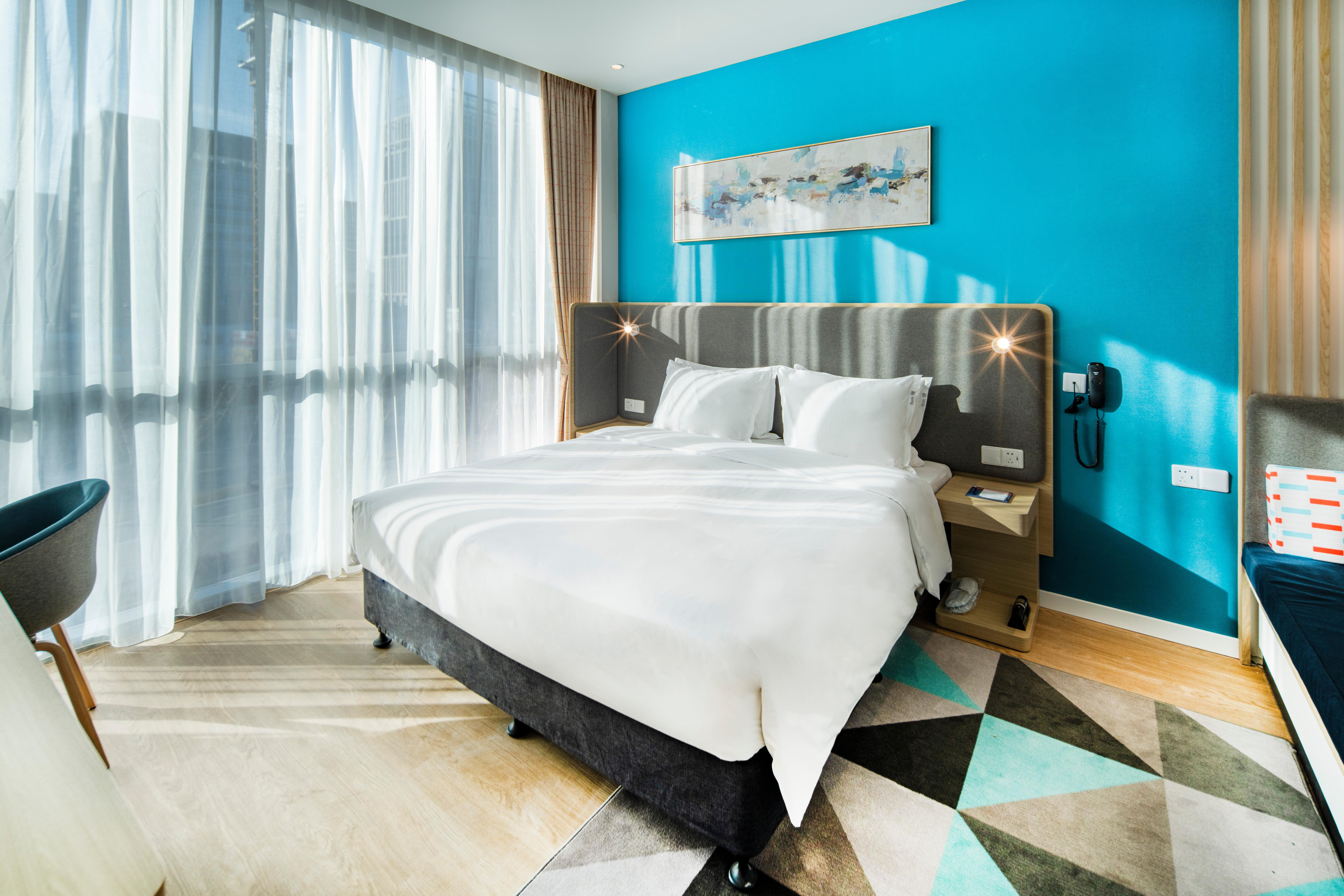 Holiday Inn Express Shanghai Pudong Zhangjiang By Ihg Exterior photo
