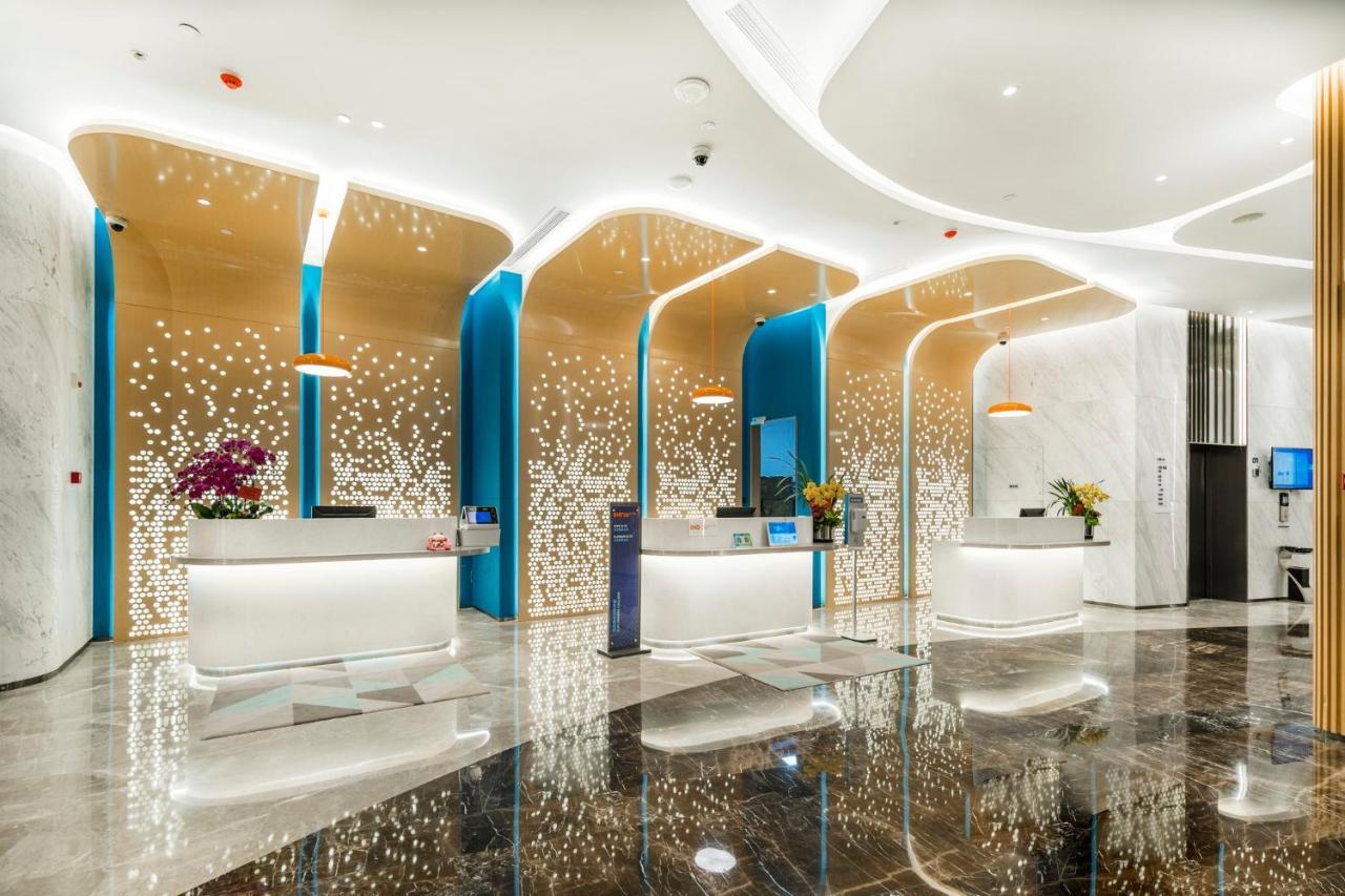 Holiday Inn Express Shanghai Pudong Zhangjiang By Ihg Exterior photo